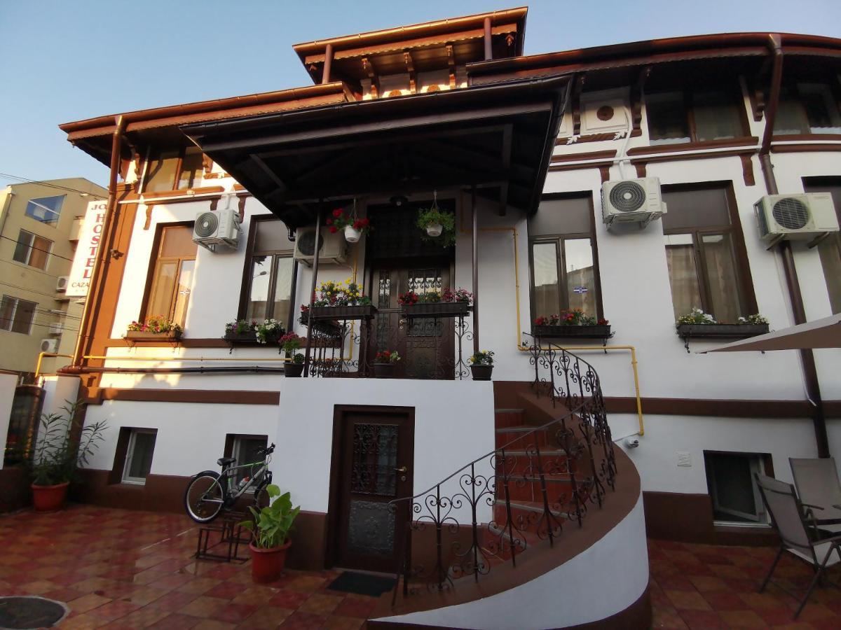 Joe Hostel Bucharest Luaran gambar